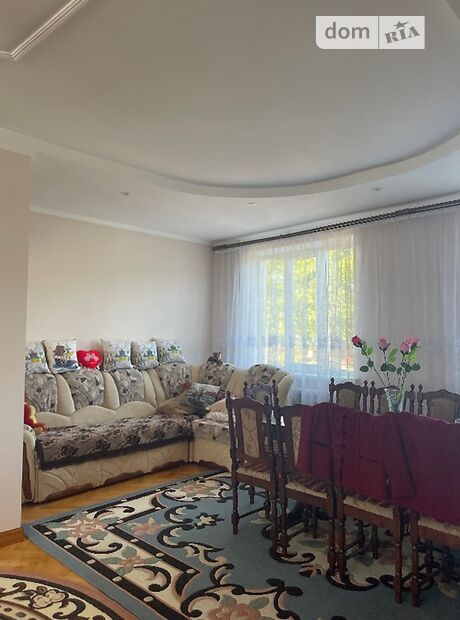 двухэтажный дом с садом, 390 кв. м, кирпич. Продажа в Гаях-Шевченковских (Тернопольская обл.) фото 1 двухэтажный дом с садом, 390 кв. м, кирпич. Продажа в Гаях-Шевченковских (Тернопольская обл.) фото 1