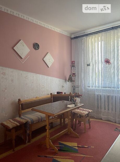 двухэтажный дом с садом, 390 кв. м, кирпич. Продажа в Гаях-Шевченковских (Тернопольская обл.) фото 1 двухэтажный дом с садом, 390 кв. м, кирпич. Продажа в Гаях-Шевченковских (Тернопольская обл.) фото 1