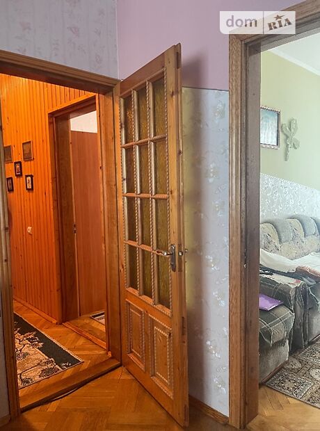двухэтажный дом с садом, 390 кв. м, кирпич. Продажа в Гаях-Шевченковских (Тернопольская обл.) фото 1 двухэтажный дом с садом, 390 кв. м, кирпич. Продажа в Гаях-Шевченковских (Тернопольская обл.) фото 1