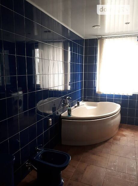 трехэтажный дом с подвалом, 350 кв. м, кирпич. Продажа в Гаях-Шевченковских (Тернопольская обл.) фото 1 трехэтажный дом с подвалом, 350 кв. м, кирпич. Продажа в Гаях-Шевченковских (Тернопольская обл.) фото 1