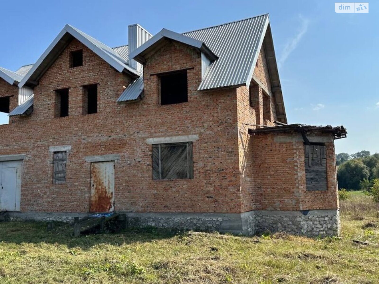 двухэтажный дом с гаражом, 190 кв. м, кирпич. Продажа в Острове фото 1 двухэтажный дом с гаражом, 190 кв. м, кирпич. Продажа в Острове фото 1