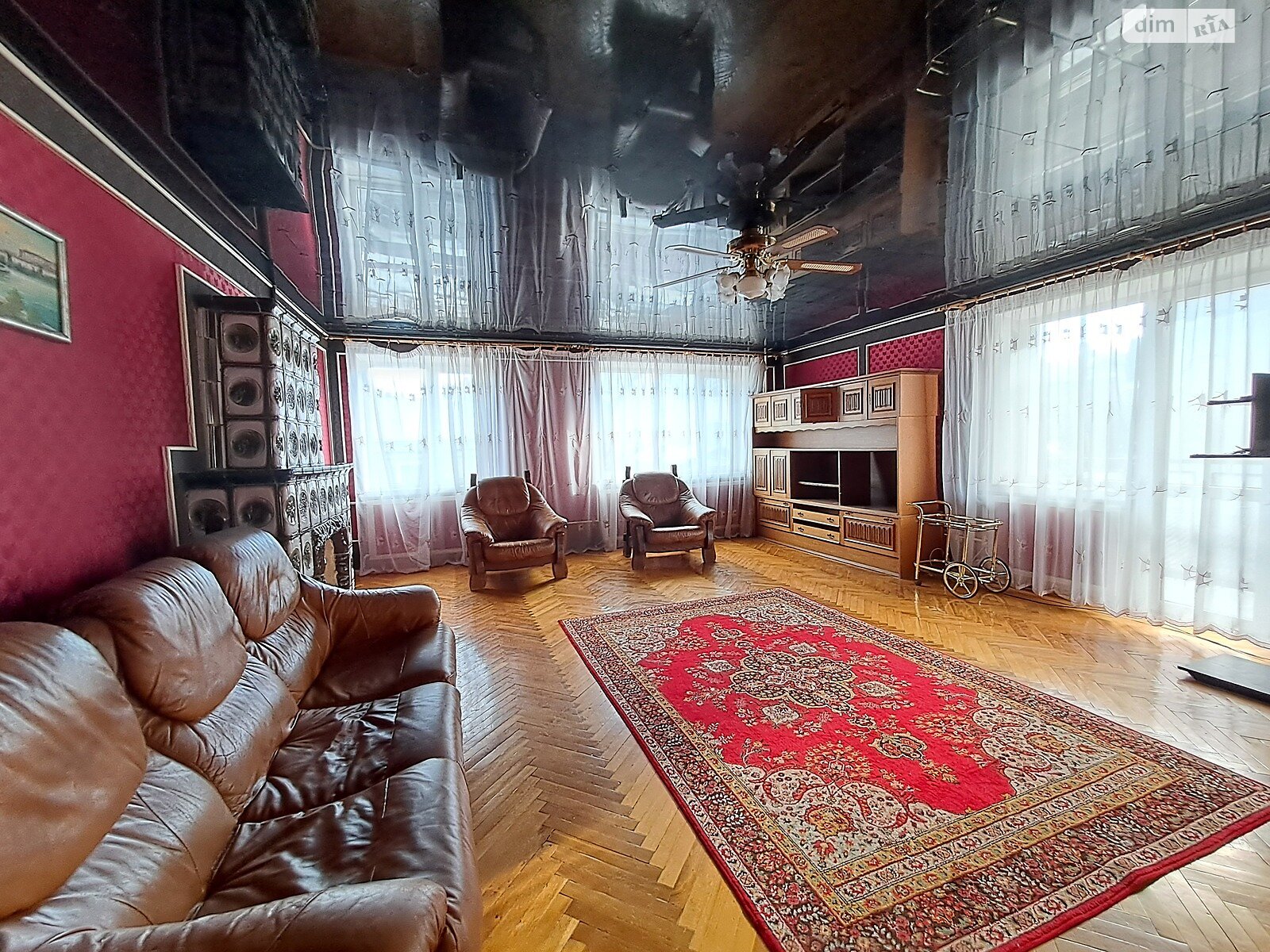 триповерховий будинок, 268 кв. м, цегла. Продаж в Тернополі, район Канада фото 1 триповерховий будинок, 268 кв. м, цегла. Продаж в Тернополі, район Канада фото 1