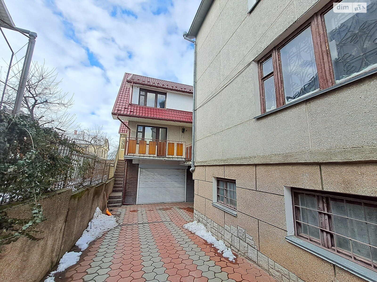 триповерховий будинок, 268 кв. м, цегла. Продаж в Тернополі, район Канада фото 1 триповерховий будинок, 268 кв. м, цегла. Продаж в Тернополі, район Канада фото 1