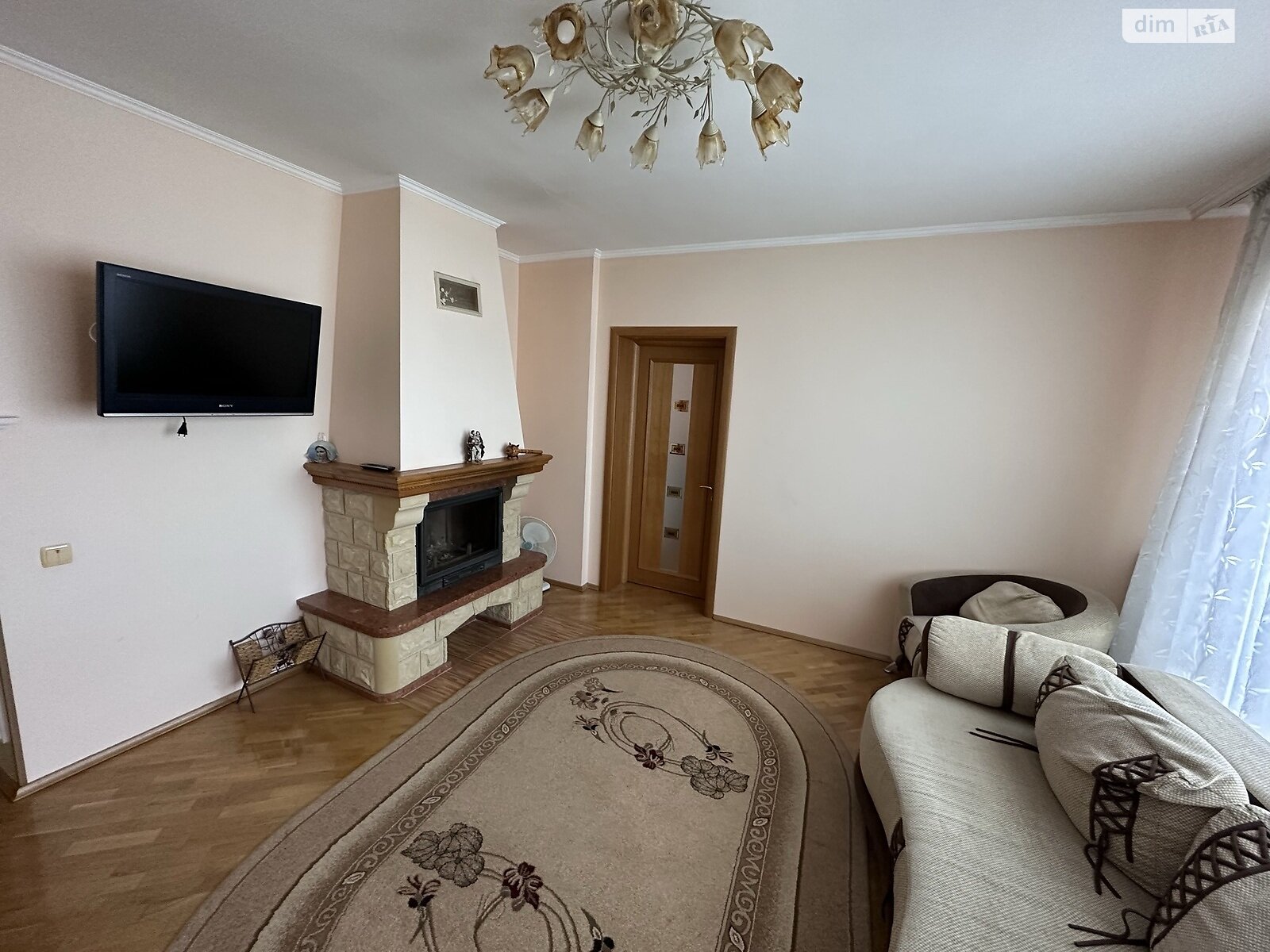 двоповерховий будинок, 343 кв. м, цегла. Продаж в Тернополі, район Канада фото 1 двоповерховий будинок, 343 кв. м, цегла. Продаж в Тернополі, район Канада фото 1