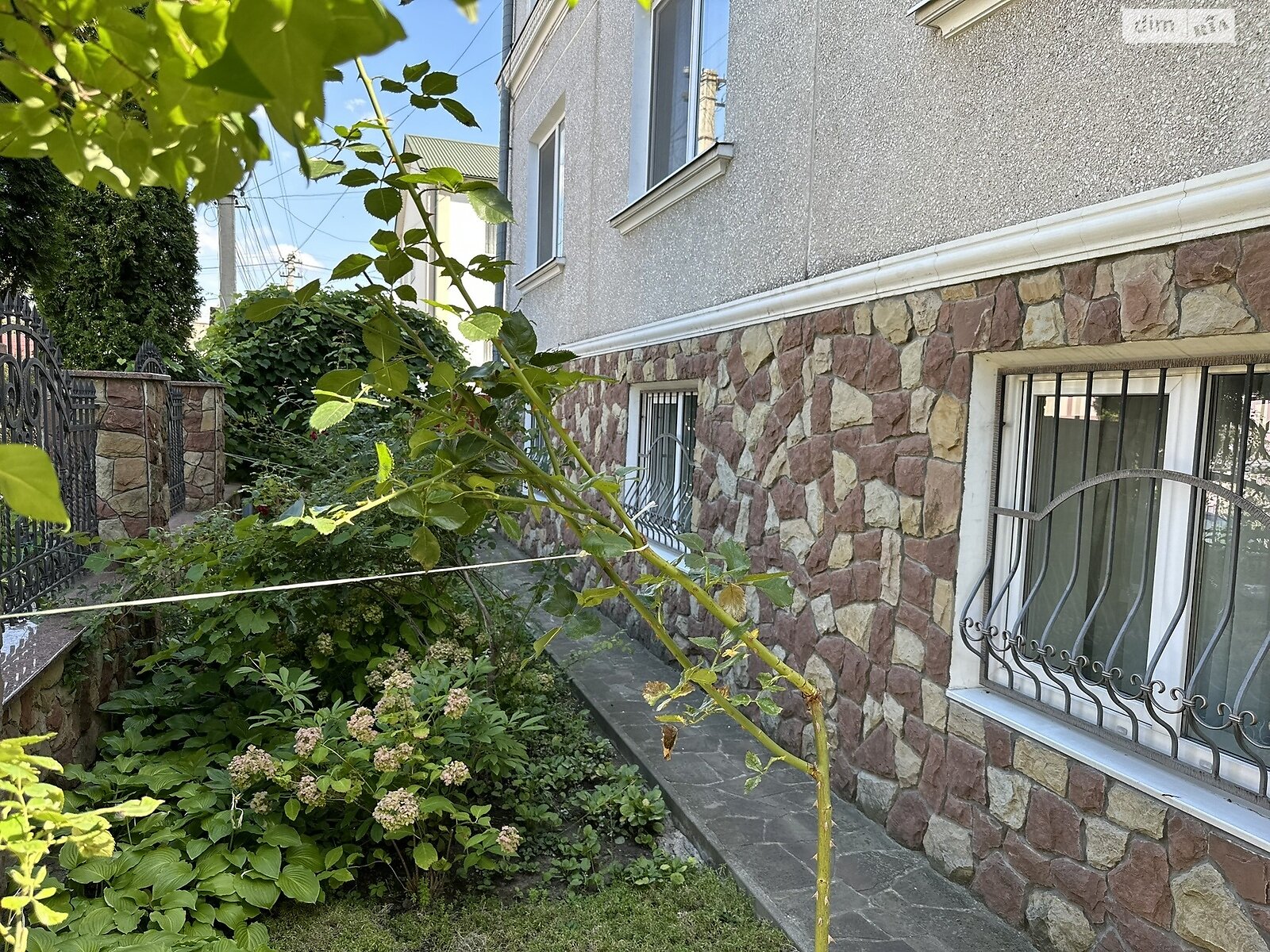 двоповерховий будинок, 343 кв. м, цегла. Продаж в Тернополі, район Канада фото 1 двоповерховий будинок, 343 кв. м, цегла. Продаж в Тернополі, район Канада фото 1
