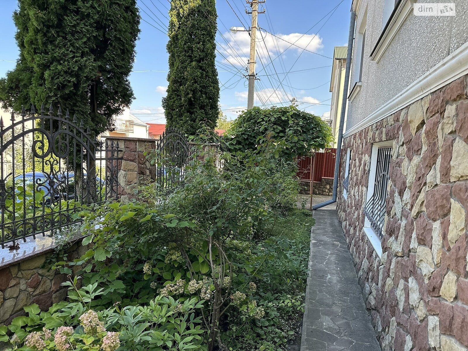 двоповерховий будинок, 343 кв. м, цегла. Продаж в Тернополі, район Канада фото 1 двоповерховий будинок, 343 кв. м, цегла. Продаж в Тернополі, район Канада фото 1