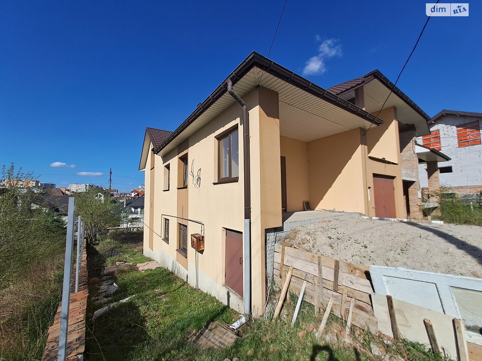 двухэтажный дом, 300 кв. м, цегла. Продажа в Тернополе фото 1