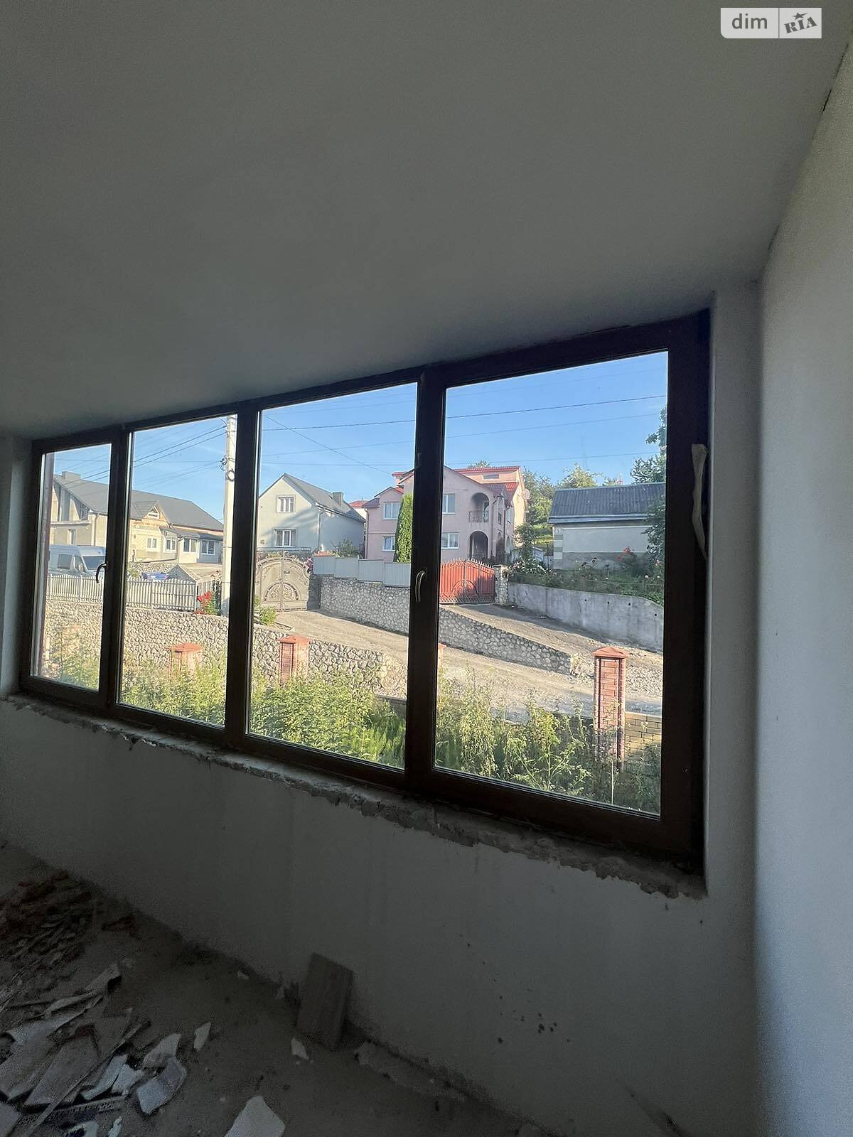 триповерховий будинок, 467 кв. м, кирпич. Продаж в Тернополі, район Кутківці фото 1 триповерховий будинок, 467 кв. м, кирпич. Продаж в Тернополі, район Кутківці фото 1