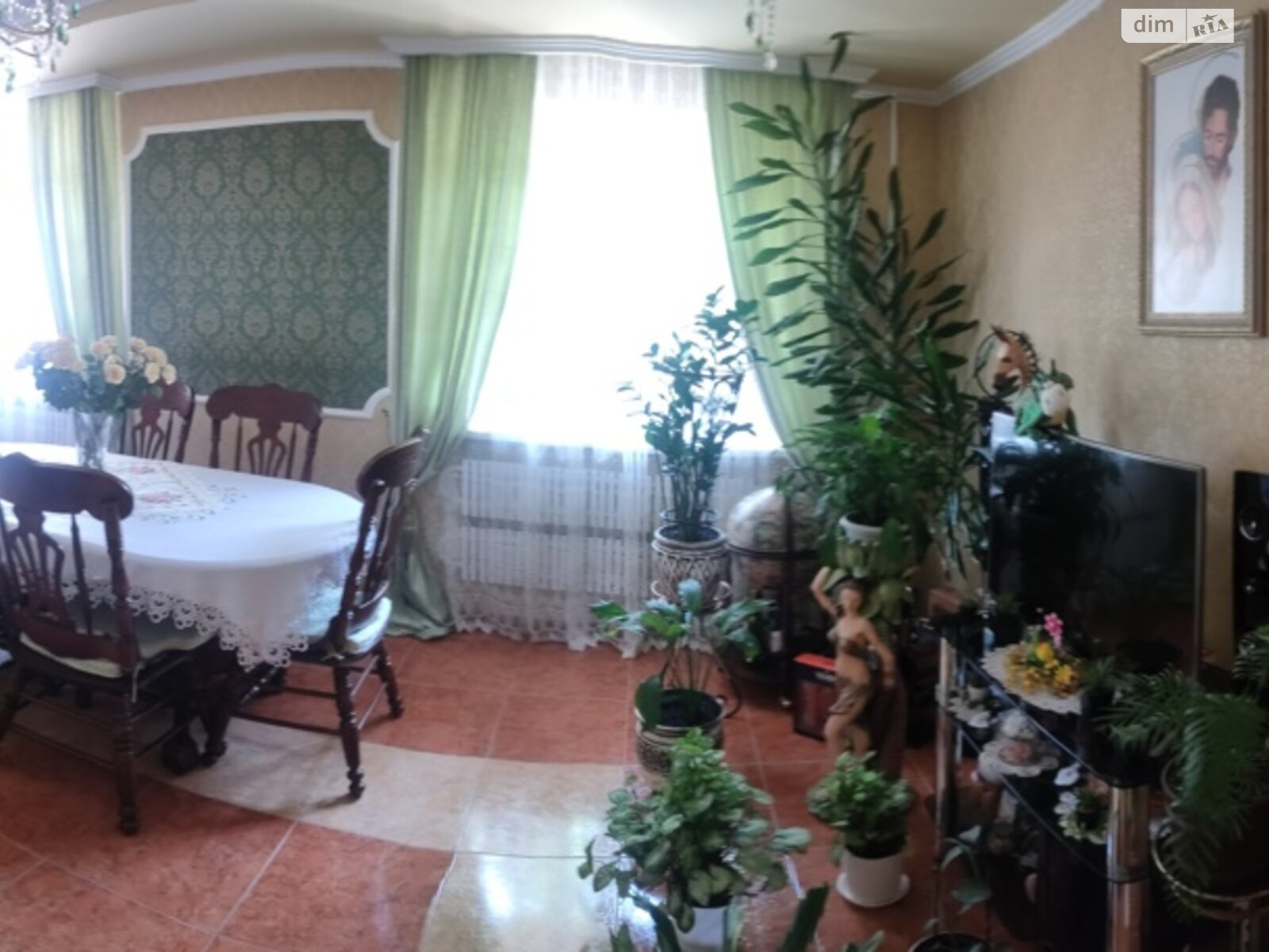 трехэтажный дом беседка, 261 кв. м, кирпич. Продажа в Тернополе район Кутковцы фото 1 трехэтажный дом беседка, 261 кв. м, кирпич. Продажа в Тернополе район Кутковцы фото 1