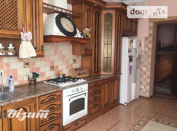 двухэтажный дом с камином, 240 кв. м, кирпич. Продажа в Тернополе район Новый свет фото 1 двухэтажный дом с камином, 240 кв. м, кирпич. Продажа в Тернополе район Новый свет фото 1