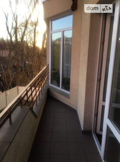 трехэтажный дом с камином, 290 кв. м, кирпич. Продажа в Тернополе район Новый свет фото 1 трехэтажный дом с камином, 290 кв. м, кирпич. Продажа в Тернополе район Новый свет фото 1