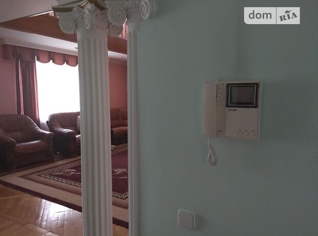 двухэтажный дом с камином, 315 кв. м, кирпич. Продажа в Тернополе район Новый свет фото 1 двухэтажный дом с камином, 315 кв. м, кирпич. Продажа в Тернополе район Новый свет фото 1