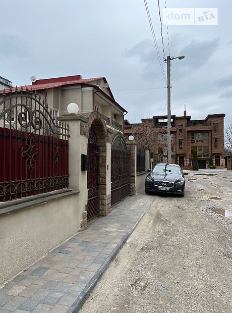 двухэтажный дом с камином, 315 кв. м, кирпич. Продажа в Тернополе район Новый свет фото 1 двухэтажный дом с камином, 315 кв. м, кирпич. Продажа в Тернополе район Новый свет фото 1