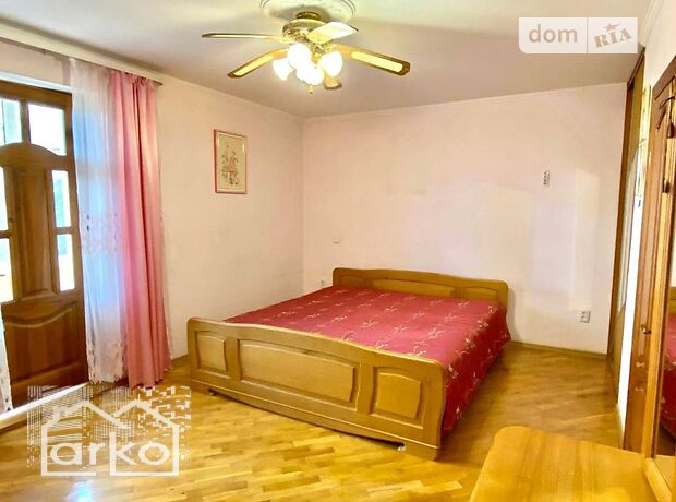 двухэтажный дом с садом, 242 кв. м, кирпич. Продажа в Тернополе район Новый свет фото 1 двухэтажный дом с садом, 242 кв. м, кирпич. Продажа в Тернополе район Новый свет фото 1