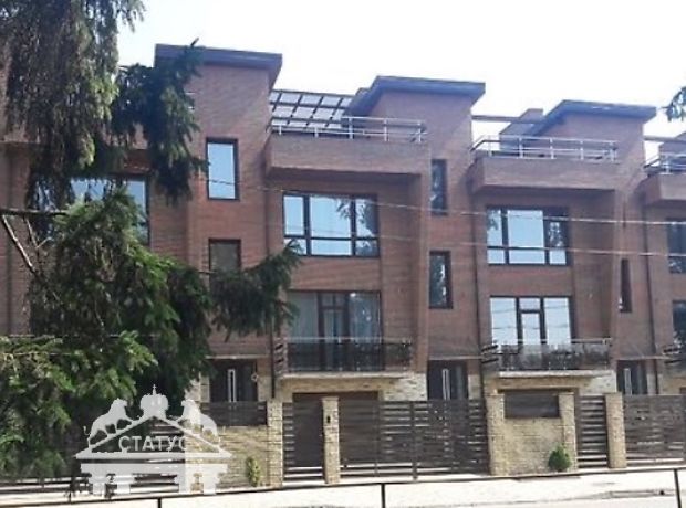 трехэтажный дом с камином, 258 кв. м, кирпич. Продажа в Тернополе район Новый свет фото 1 трехэтажный дом с камином, 258 кв. м, кирпич. Продажа в Тернополе район Новый свет фото 1