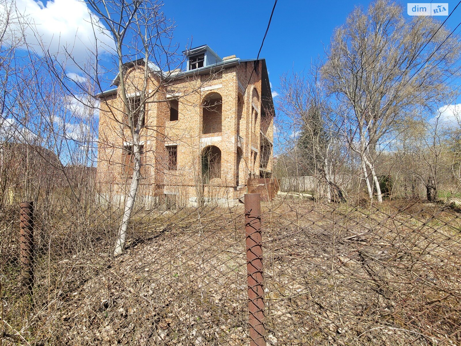 триповерховий будинок, 340 кв. м, цегла. Продаж в Тернополі, район Оболоня фото 1 триповерховий будинок, 340 кв. м, цегла. Продаж в Тернополі, район Оболоня фото 1