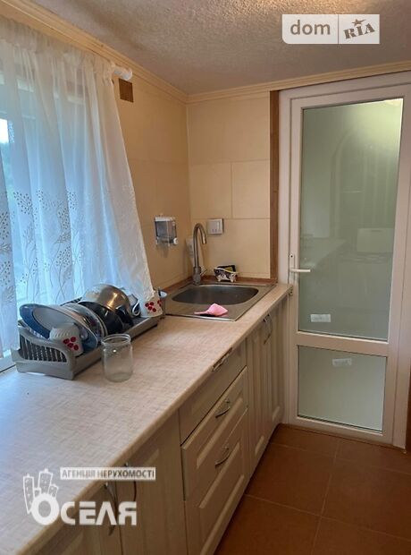 одноэтажный дом с садом, 48 кв. м, кирпич. Продажа в Острове (Тернопольская обл.) фото 1 одноэтажный дом с садом, 48 кв. м, кирпич. Продажа в Острове (Тернопольская обл.) фото 1
