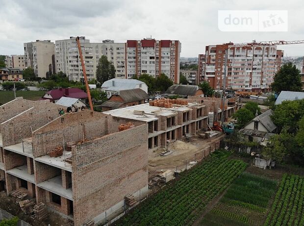 трехэтажный дом с балконом, 173 кв. м, кирпич. Продажа в Петрикове (Тернопольская обл.) фото 1 трехэтажный дом с балконом, 173 кв. м, кирпич. Продажа в Петрикове (Тернопольская обл.) фото 1
