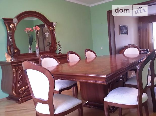 трехэтажный дом с садом, 360 кв. м, кирпич. Продажа в Петрикове (Тернопольская обл.) фото 1 трехэтажный дом с садом, 360 кв. м, кирпич. Продажа в Петрикове (Тернопольская обл.) фото 1