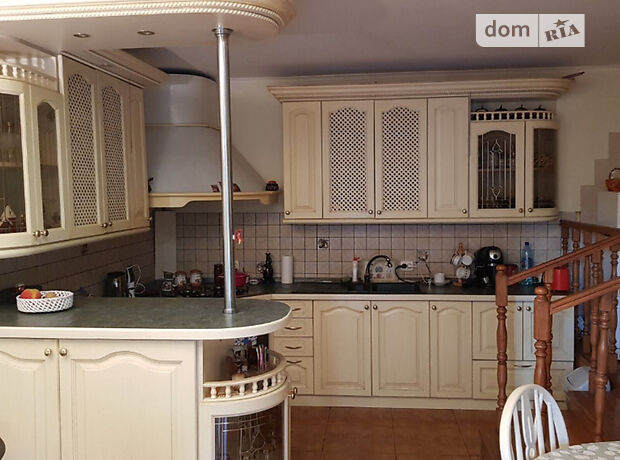 трехэтажный дом с камином, 495 кв. м, кирпич. Продажа в Петрикове (Тернопольская обл.) фото 1 трехэтажный дом с камином, 495 кв. м, кирпич. Продажа в Петрикове (Тернопольская обл.) фото 1