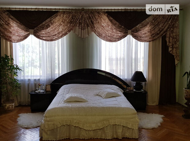 трехэтажный дом с камином, 495 кв. м, кирпич. Продажа в Петрикове (Тернопольская обл.) фото 1 трехэтажный дом с камином, 495 кв. м, кирпич. Продажа в Петрикове (Тернопольская обл.) фото 1