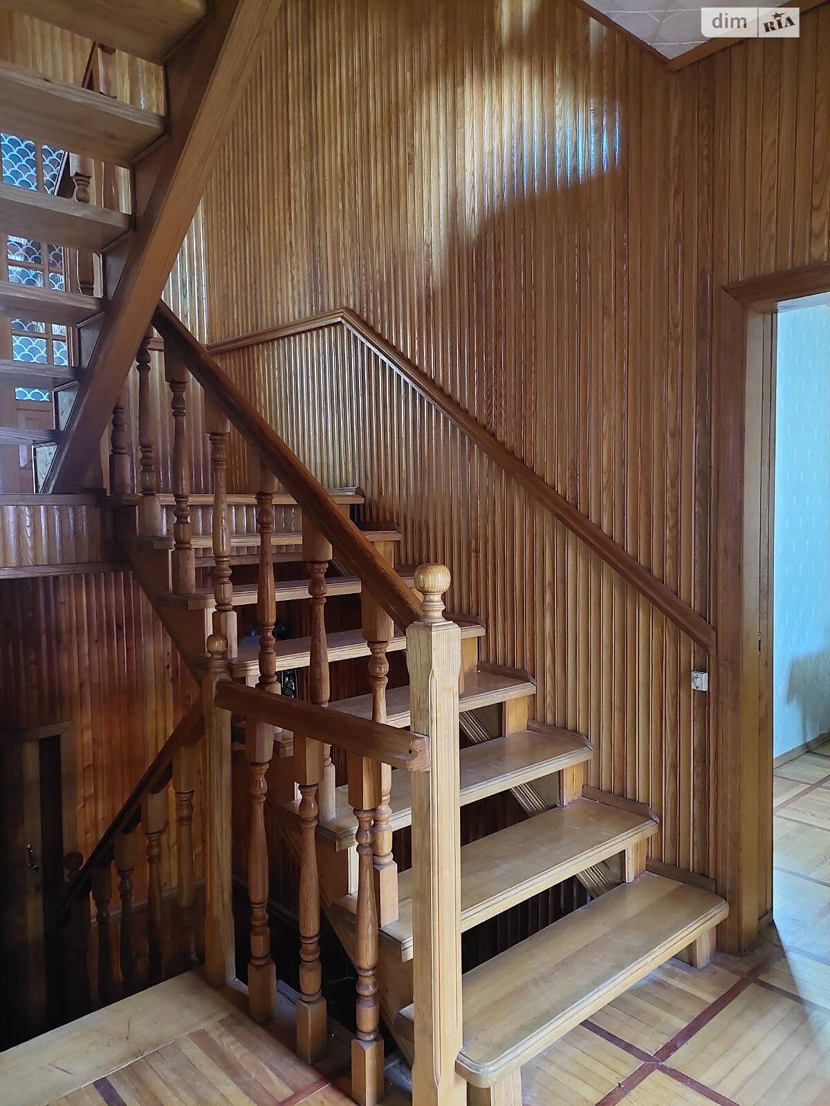 триповерховий будинок, 220 кв. м, цегла. Продаж у Тернополі фото 1 триповерховий будинок, 220 кв. м, цегла. Продаж у Тернополі фото 1