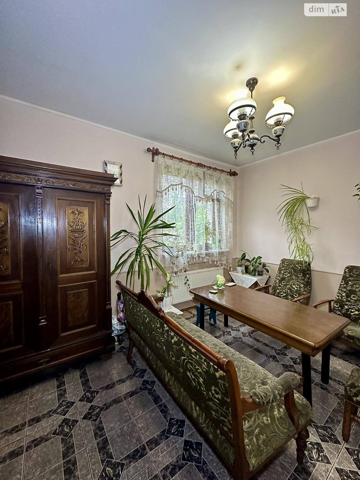 двухэтажный дом с верандой, 250 кв. м, кирпич. Продажа в Тернополе фото 1 двухэтажный дом с верандой, 250 кв. м, кирпич. Продажа в Тернополе фото 1