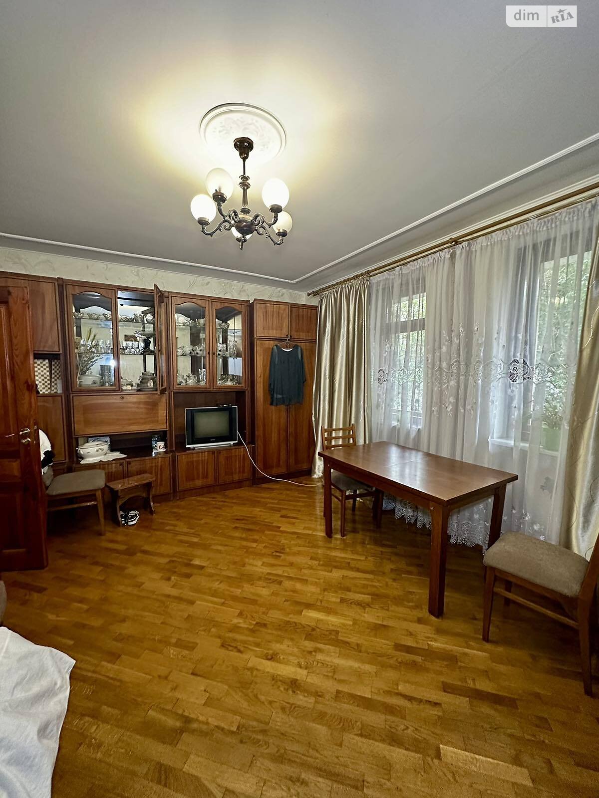двухэтажный дом с верандой, 250 кв. м, кирпич. Продажа в Тернополе фото 1 двухэтажный дом с верандой, 250 кв. м, кирпич. Продажа в Тернополе фото 1