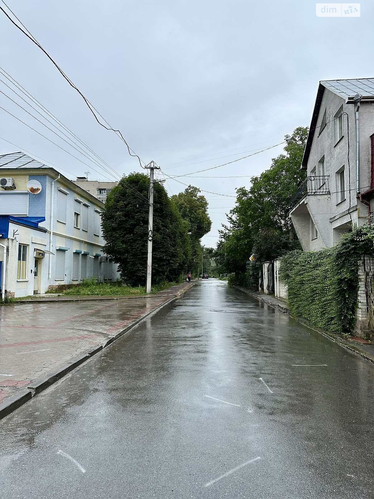 двухэтажный дом с верандой, 250 кв. м, кирпич. Продажа в Тернополе фото 1 двухэтажный дом с верандой, 250 кв. м, кирпич. Продажа в Тернополе фото 1