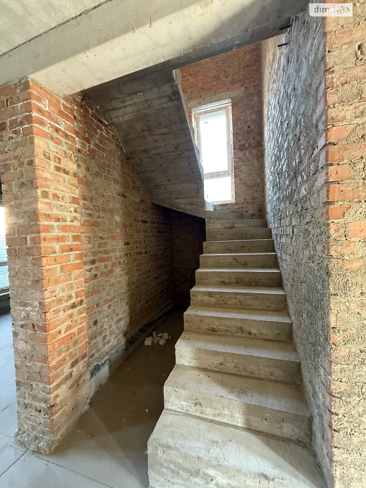 двухэтажный дом, 150 кв. м, кирпич. Продажа в Тернополе район Пронятин фото 1