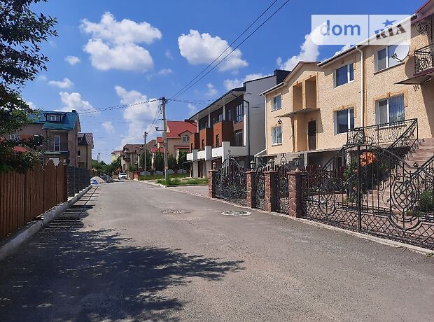 двухэтажный дом с гаражом, 171 кв. м, кирпич. Продажа в Тернополе район Сахарный завод фото 1 двухэтажный дом с гаражом, 171 кв. м, кирпич. Продажа в Тернополе район Сахарный завод фото 1