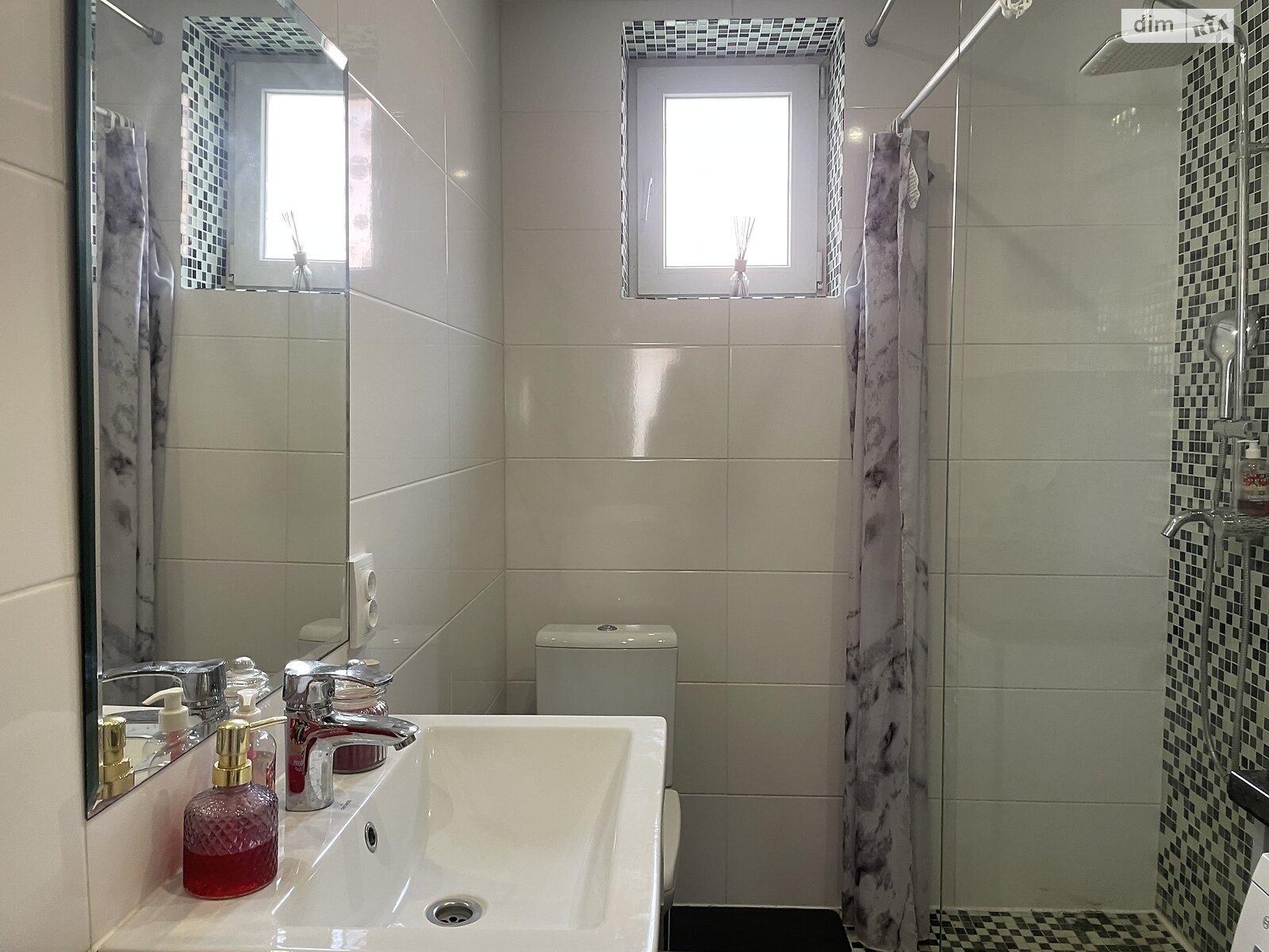 двоповерховий будинок, 150 кв. м, цегла. Продаж в Тернополі, район Цукровий завод фото 1 двоповерховий будинок, 150 кв. м, цегла. Продаж в Тернополі, район Цукровий завод фото 1