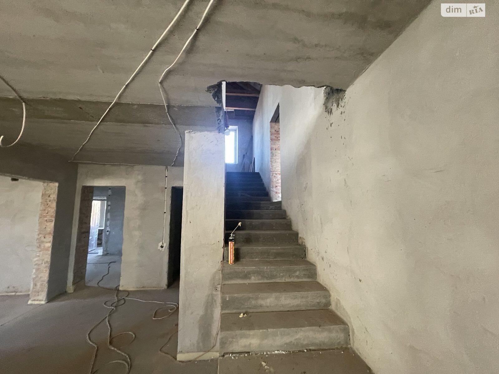 двоповерховий будинок, 250 кв. м, цегла. Продаж в Тернополі, район Цукровий завод фото 1 двоповерховий будинок, 250 кв. м, цегла. Продаж в Тернополі, район Цукровий завод фото 1