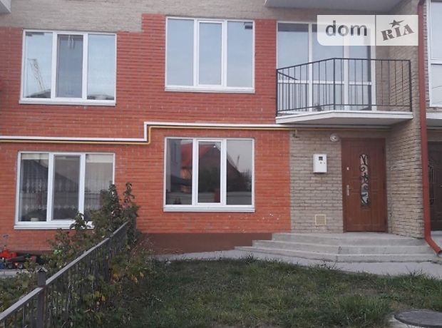 двухэтажный дом, 110 кв. м, кирпич. Продажа в Тернополе район Сахарный завод фото 1 двухэтажный дом, 110 кв. м, кирпич. Продажа в Тернополе район Сахарный завод фото 1