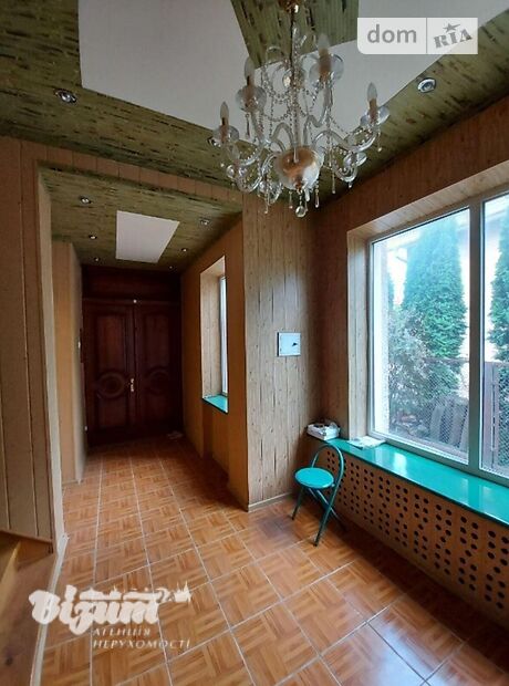 трехэтажный дом с садом, 450 кв. м, кирпич. Продажа в Смиковци (Тернопольская обл.) фото 1 трехэтажный дом с садом, 450 кв. м, кирпич. Продажа в Смиковци (Тернопольская обл.) фото 1