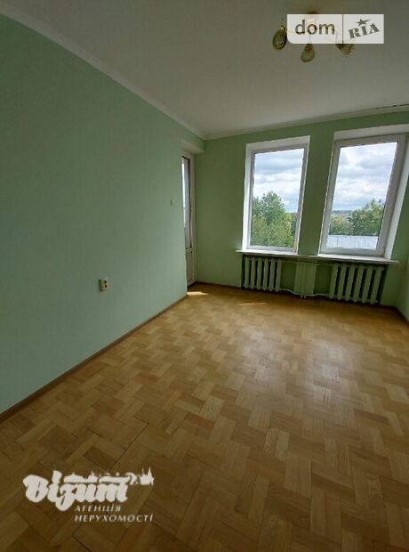 трехэтажный дом с садом, 450 кв. м, кирпич. Продажа в Смиковци (Тернопольская обл.) фото 1 трехэтажный дом с садом, 450 кв. м, кирпич. Продажа в Смиковци (Тернопольская обл.) фото 1