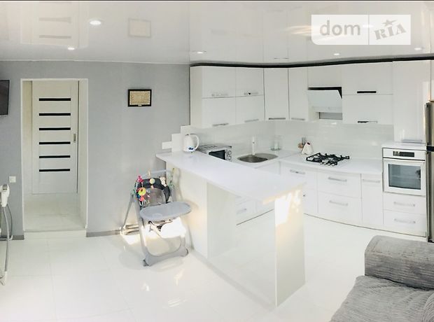 двухэтажный дом с террасой, 140 кв. м, кирпич. Продажа в Смиковци (Тернопольская обл.) фото 1 двухэтажный дом с террасой, 140 кв. м, кирпич. Продажа в Смиковци (Тернопольская обл.) фото 1