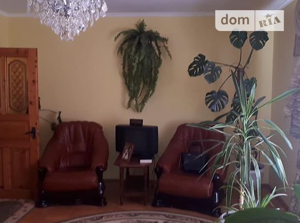 трехэтажный дом, 380 кв. м, кирпич. Продажа в Смиковци (Тернопольская обл.) фото 1 трехэтажный дом, 380 кв. м, кирпич. Продажа в Смиковци (Тернопольская обл.) фото 1
