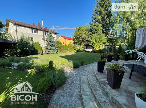 одноэтажный дом с камином, 350 кв. м, кирпич. Продажа в Тернополе район Старый парк фото 1 одноэтажный дом с камином, 350 кв. м, кирпич. Продажа в Тернополе район Старый парк фото 1