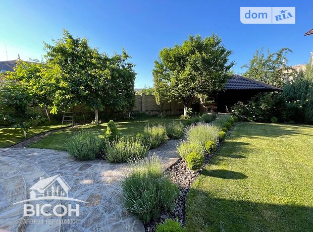 одноэтажный дом с камином, 350 кв. м, кирпич. Продажа в Тернополе район Старый парк фото 1 одноэтажный дом с камином, 350 кв. м, кирпич. Продажа в Тернополе район Старый парк фото 1