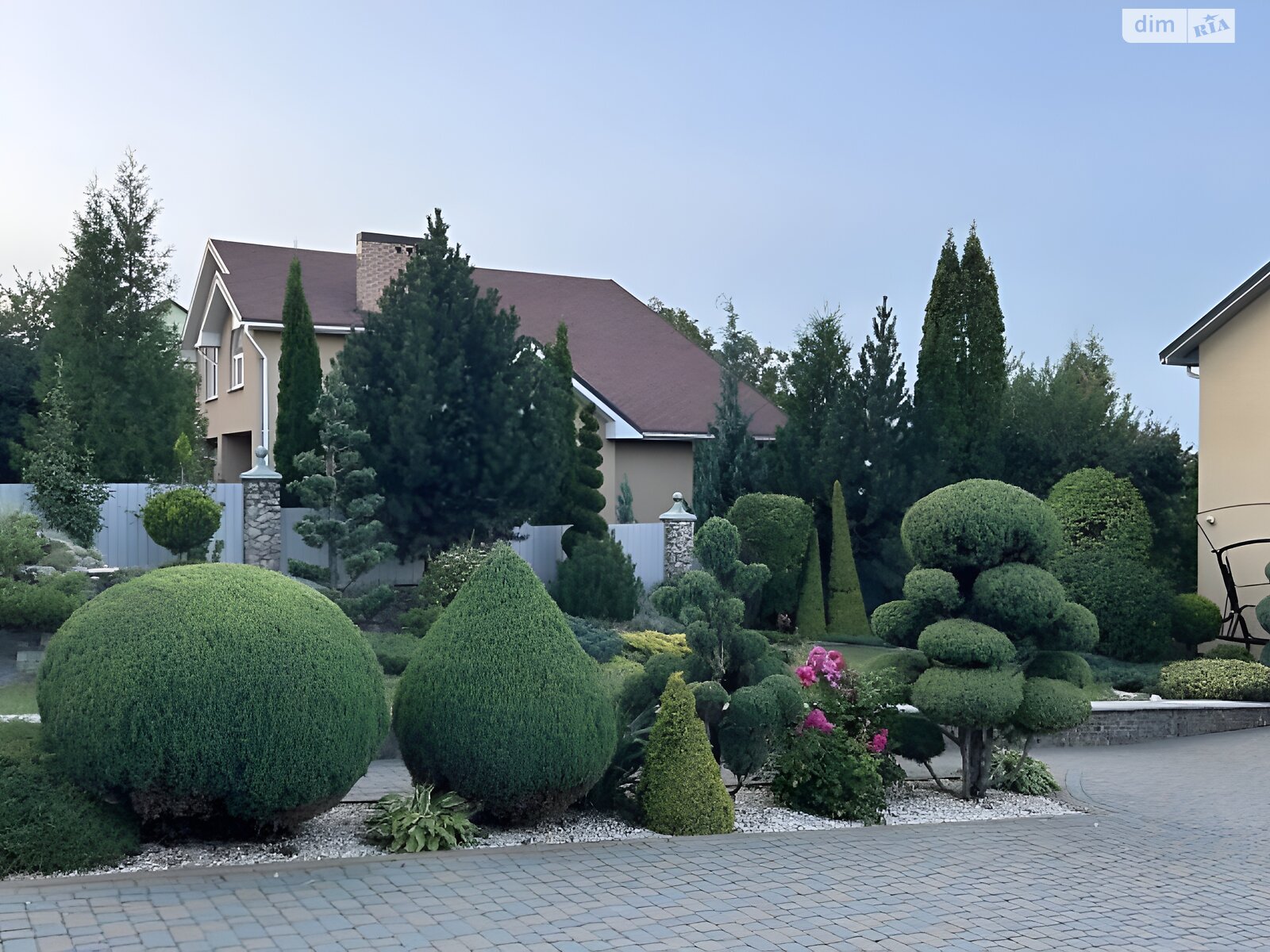 двоповерховий будинок, 227 кв. м, кирпич. Продаж в Тернополі, район Старий парк фото 1 двоповерховий будинок, 227 кв. м, кирпич. Продаж в Тернополі, район Старий парк фото 1