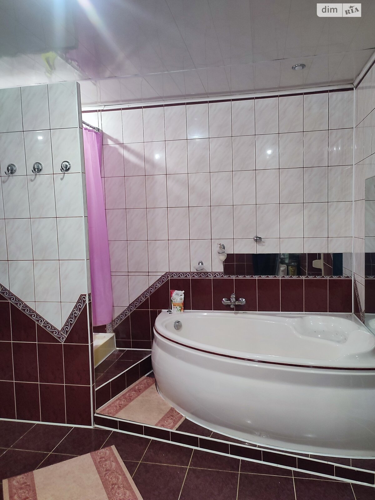 двухэтажный дом с отоплением, 164 кв. м, кирпич. Продажа в Тернополе район Центр фото 1