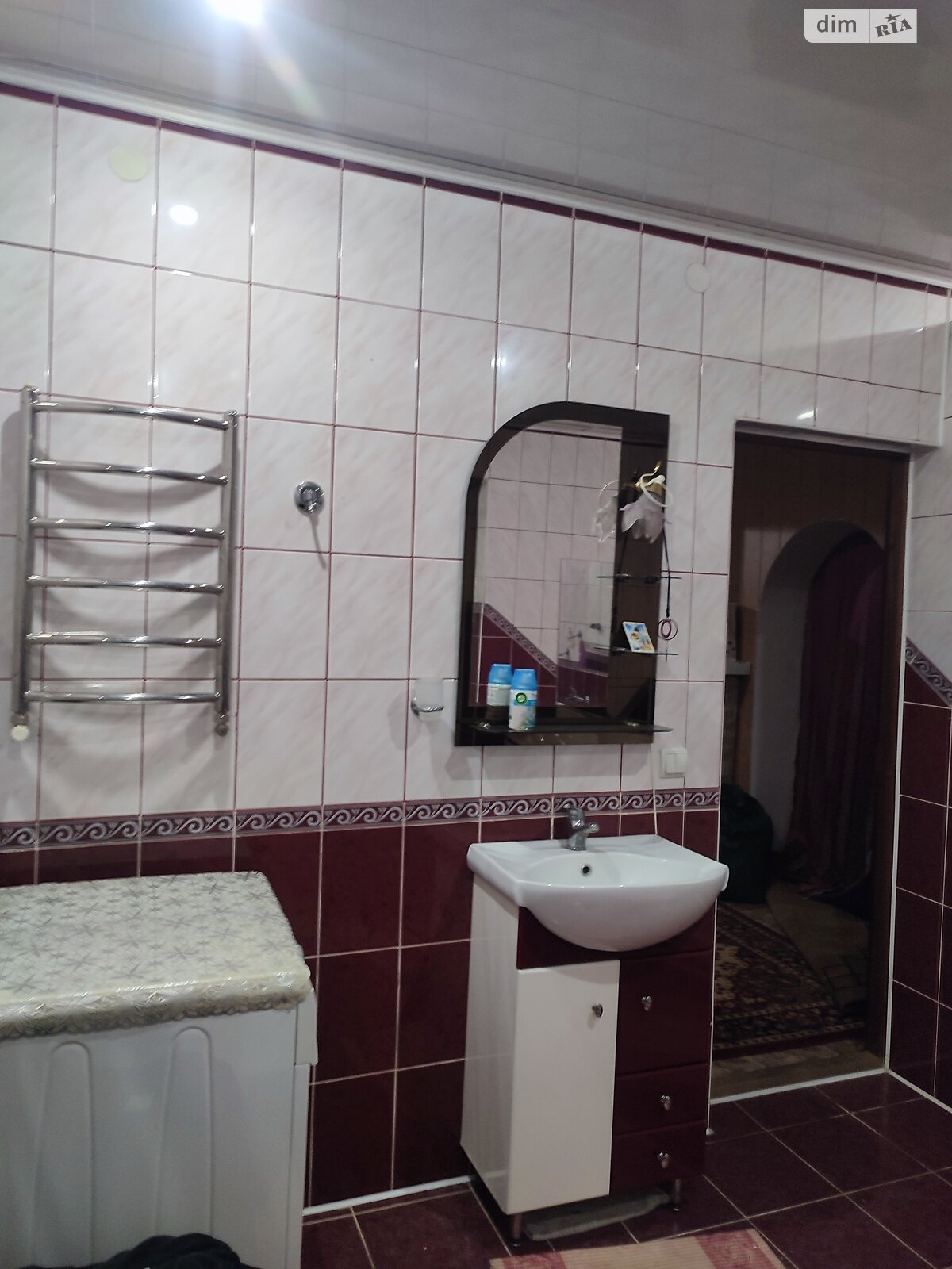 двухэтажный дом с отоплением, 164 кв. м, кирпич. Продажа в Тернополе район Центр фото 1