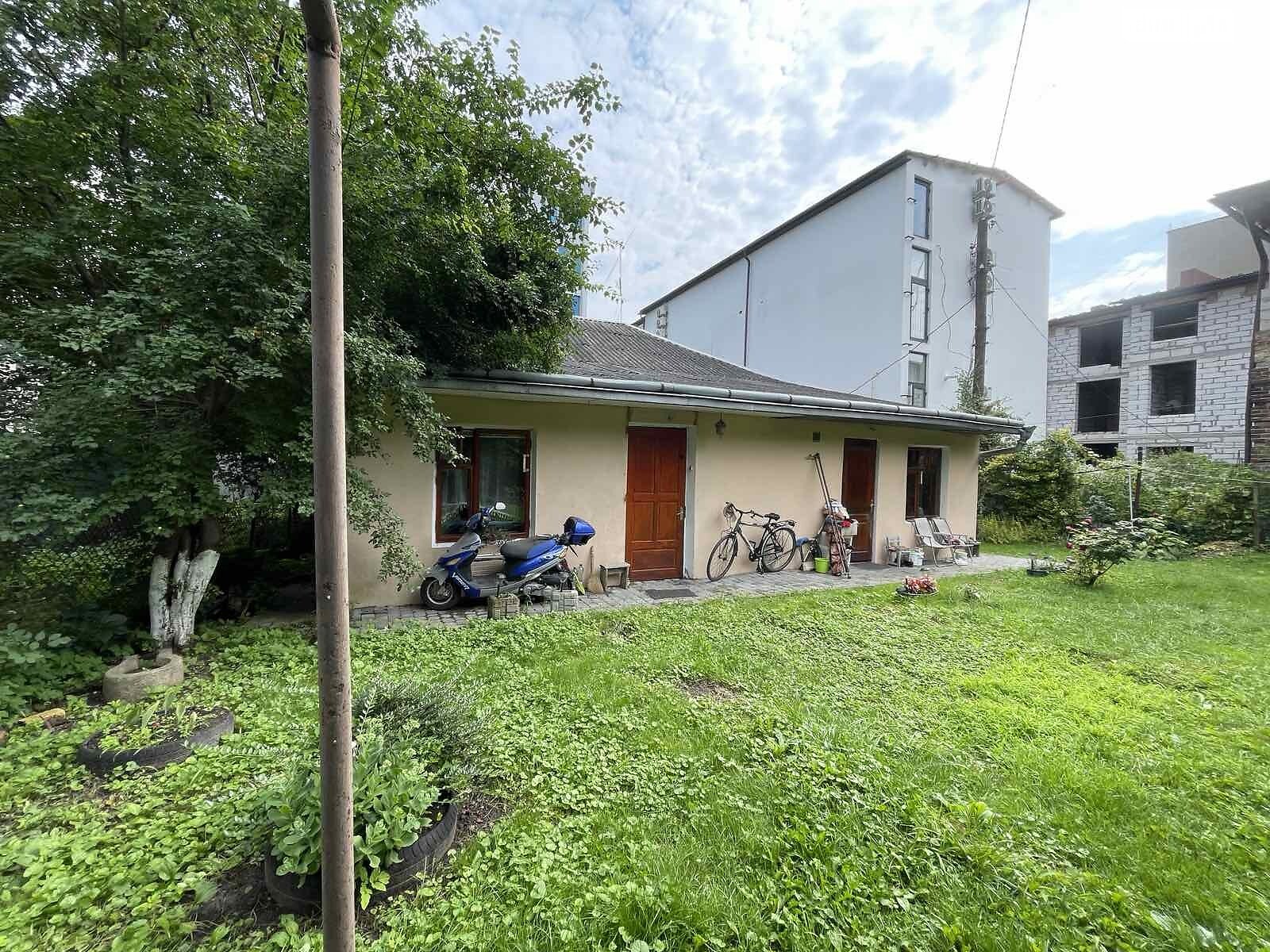 одноэтажный дом, 100 кв. м, кирпич. Продажа в Тернополе район Центр фото 1 одноэтажный дом, 100 кв. м, кирпич. Продажа в Тернополе район Центр фото 1