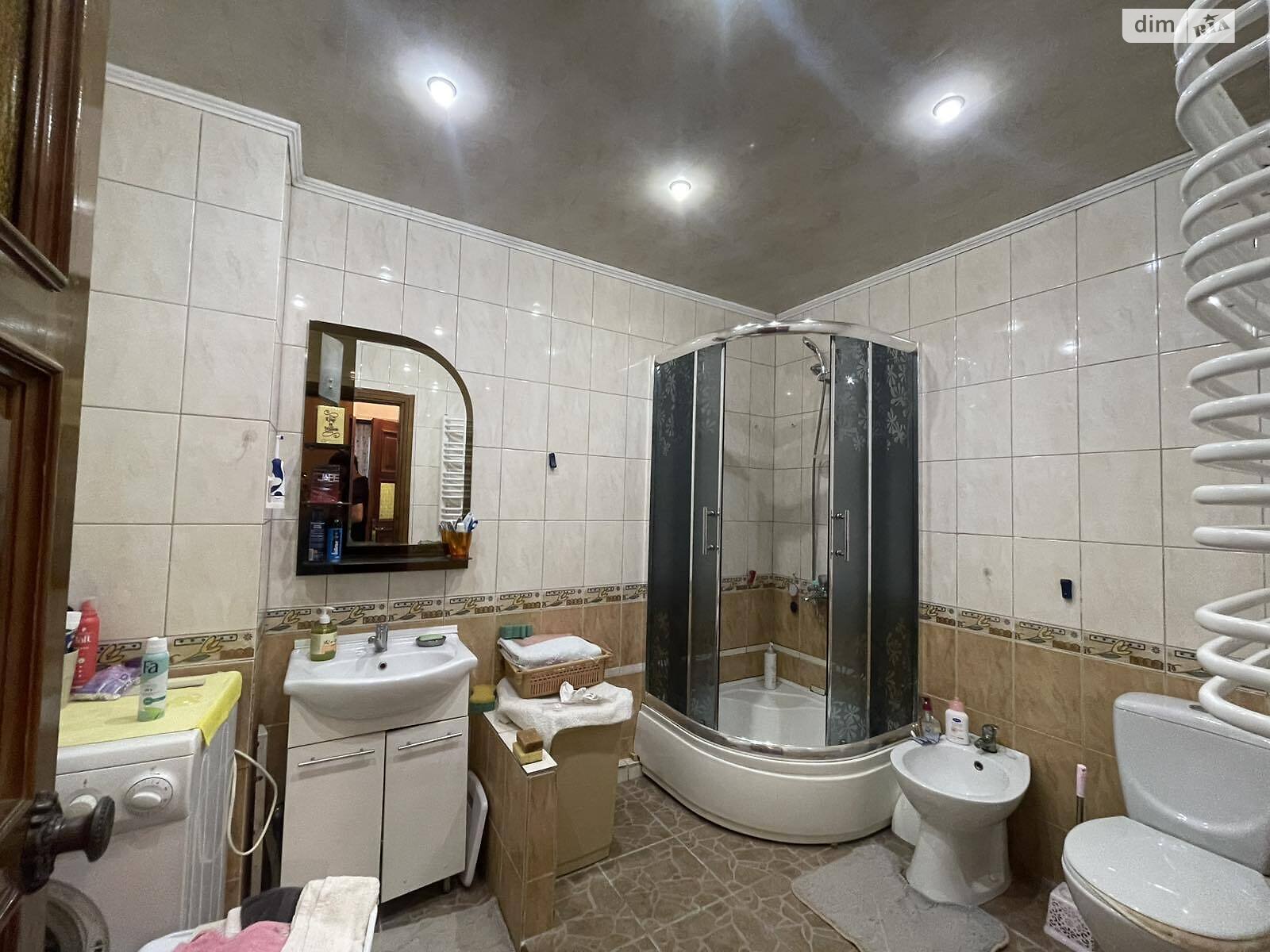 одноэтажный дом, 100 кв. м, кирпич. Продажа в Тернополе район Центр фото 1 одноэтажный дом, 100 кв. м, кирпич. Продажа в Тернополе район Центр фото 1