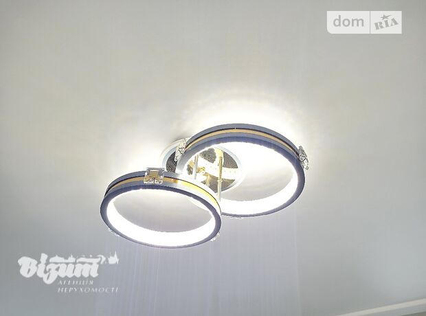 двухэтажный дом с ремонтом, 95 кв. м, кирпич. Продажа в Тернополе район Центр фото 1 двухэтажный дом с ремонтом, 95 кв. м, кирпич. Продажа в Тернополе район Центр фото 1