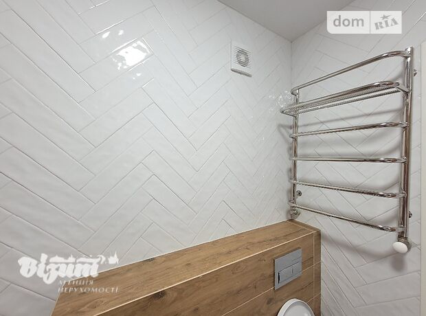 двухэтажный дом с ремонтом, 95 кв. м, кирпич. Продажа в Тернополе район Центр фото 1 двухэтажный дом с ремонтом, 95 кв. м, кирпич. Продажа в Тернополе район Центр фото 1