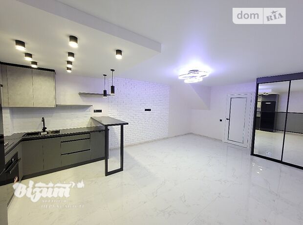 двухэтажный дом с ремонтом, 95 кв. м, кирпич. Продажа в Тернополе район Центр фото 1 двухэтажный дом с ремонтом, 95 кв. м, кирпич. Продажа в Тернополе район Центр фото 1
