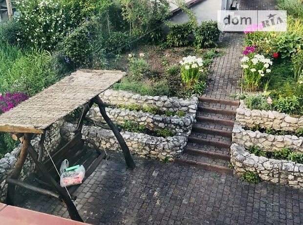 двухэтажный дом с садом, 120 кв. м, кирпич. Продажа в Тернополе район Центр фото 1 двухэтажный дом с садом, 120 кв. м, кирпич. Продажа в Тернополе район Центр фото 1