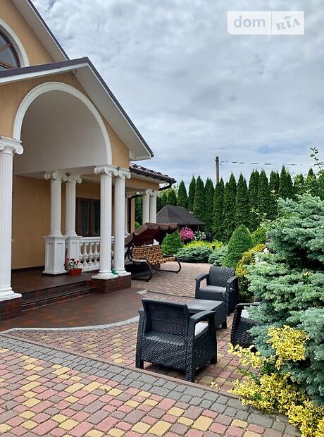 двухэтажный дом с камином, 260 кв. м, кирпич. Продажа в Великиких Бирок (Тернопольская обл.) фото 1 двухэтажный дом с камином, 260 кв. м, кирпич. Продажа в Великиких Бирок (Тернопольская обл.) фото 1